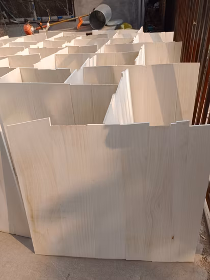 Panneau latté collé en contreplaqué massif HPL massif, joint à doigt, panneau latté collé comme cercueil, planches en bois de Paulownia chinois pour meubles, panneau laminé en bois jointé